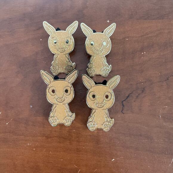 Veefriends Road to Veecon Articulate Armadillo Core, Shimmer, Cosmic Pin BUNDLE - Picture 2 of 11